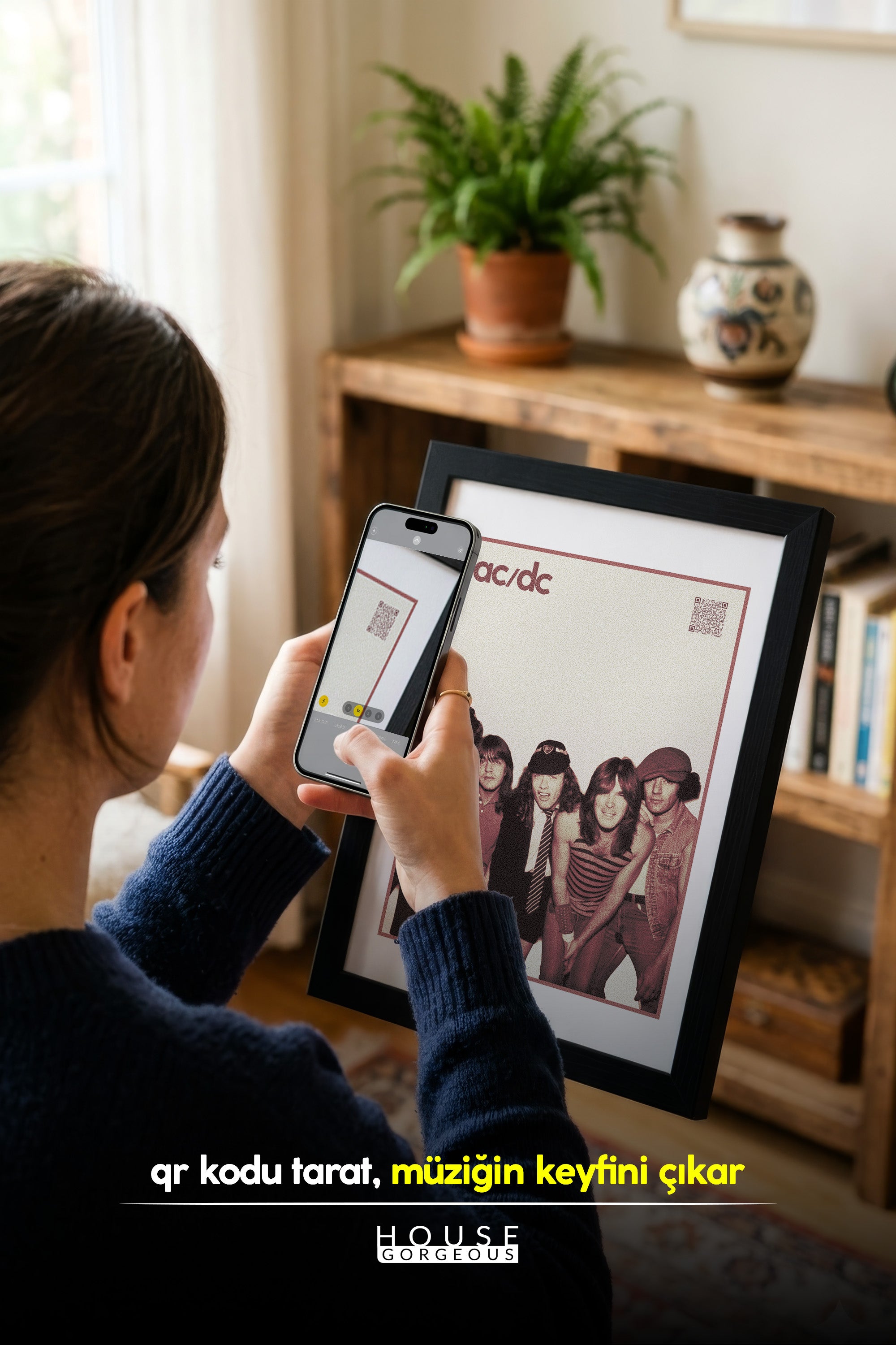 AC/DC QR Kodlu Müziğin Devleri Koleksiyonu Siyah Çerçeveli Tasarım Tablo