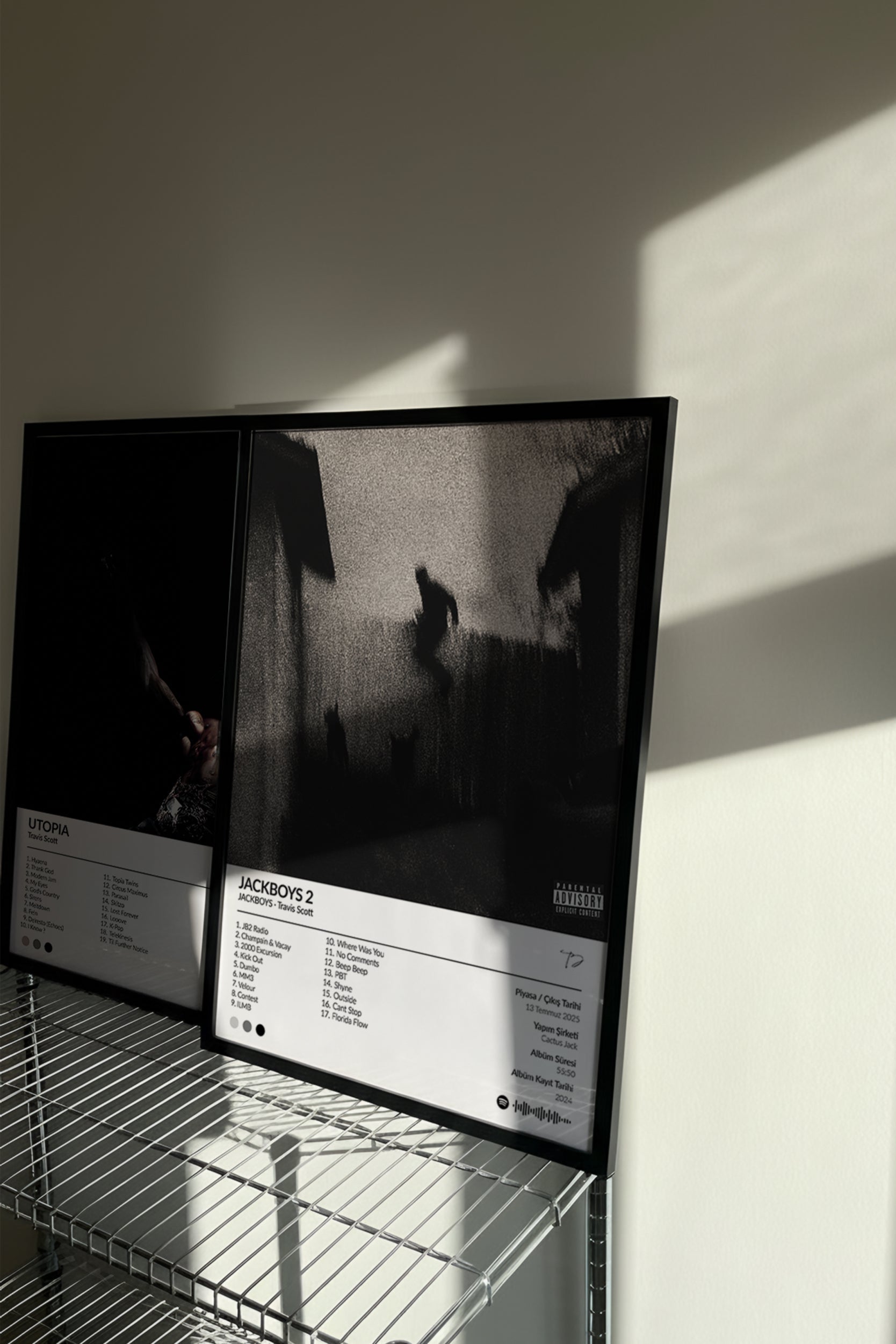 Kişiye Özel Albüm Tasarımlı Çerçeveli Tablo