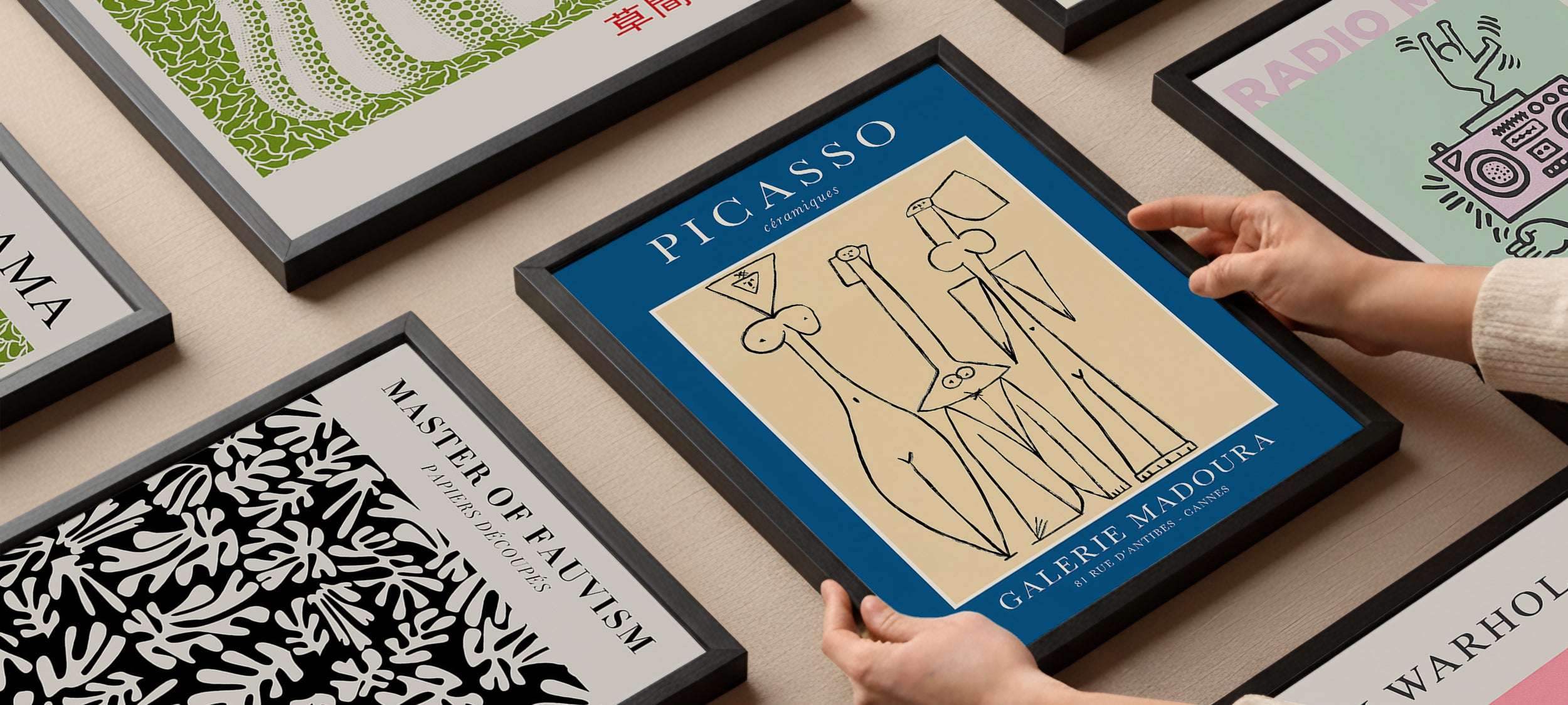 slider image slider_item_wT9cfa